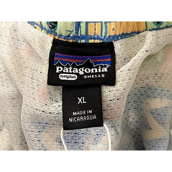 NWT Patagonia Baggies Shorts 5” Men's XL High Hopes Geo Salamander Green SWIM - Picture 5 of 5